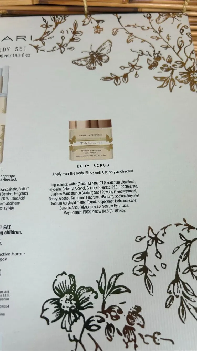 Tahari Vanilla Chiffon Hand Cream Shower Gel and Body Scrub Set New